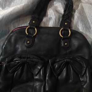 ISABELLA FIORE BLACK DOG BLE BOW BREASTED BLACK LEATHER BAG UNIQUE